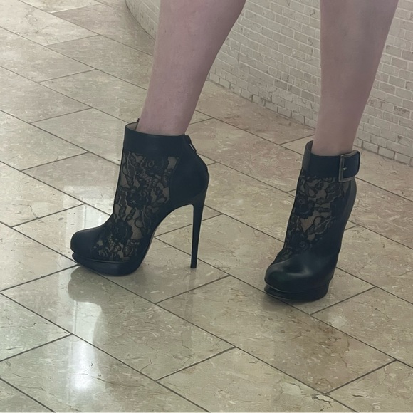 Nicholas Kirkwood booties size 37 - Picture 7 of 9